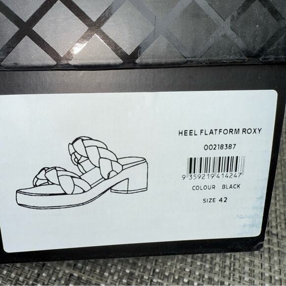 City Chic NWT Roxy Platform Sandals Black Braided Size 11W  11 Wide - Picture 11 of 11